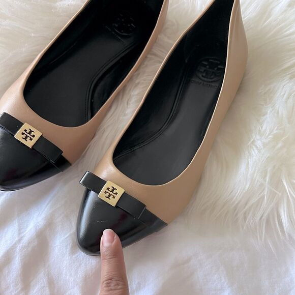 Tory Burch pointed toe Flats - Picture 2 of 7